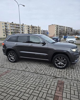 Jeep Grand Cherokee cena 139000 przebieg: 205000, rok produkcji 2020 z Siedlce małe 254